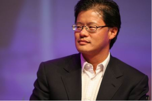 重压之下只得“下课” 雅虎CEO杨致远宣布辞职